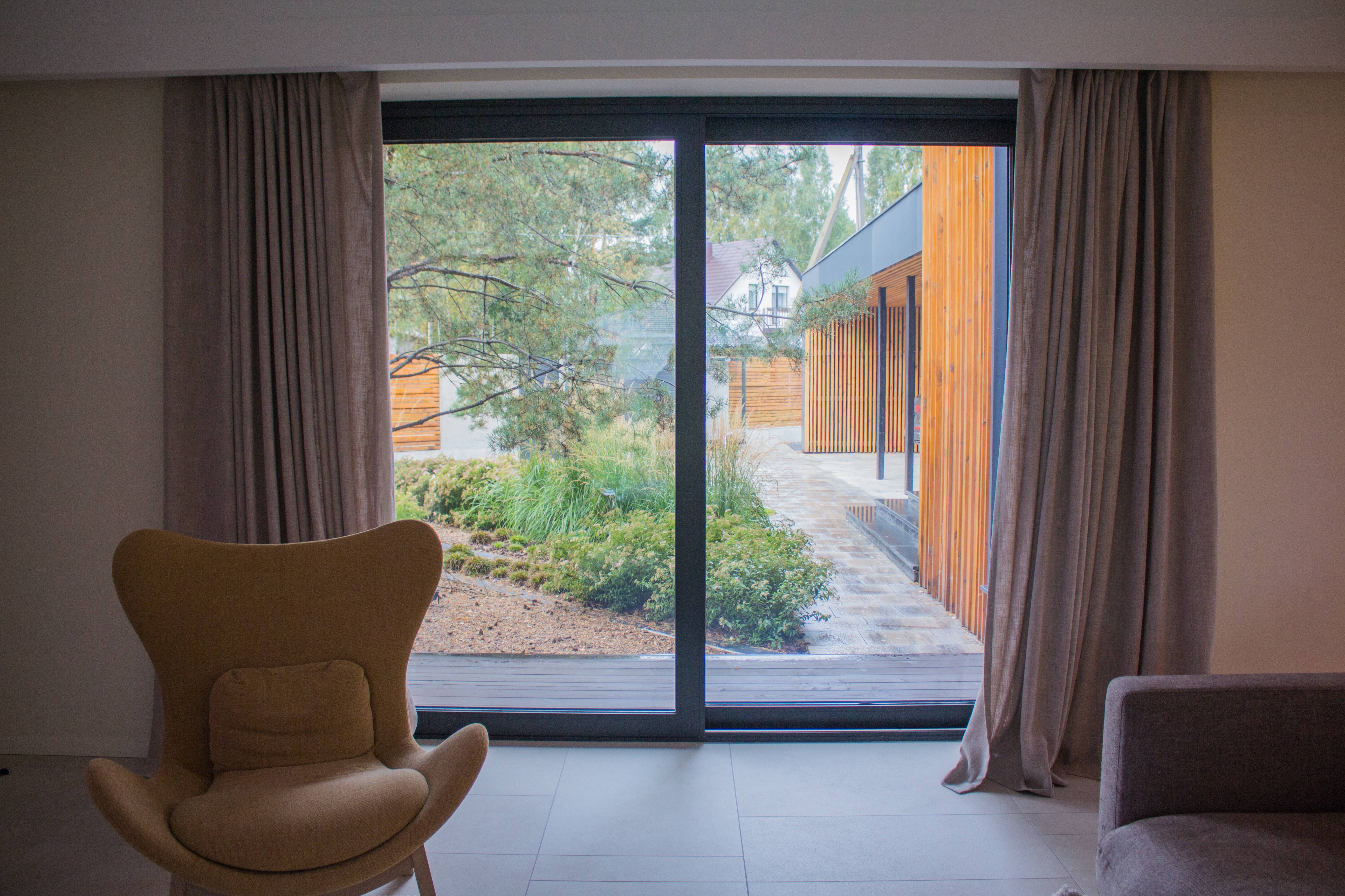 Раздвижной портал ALT SL160, две активные створки, вид изнутри категория Портальные системы