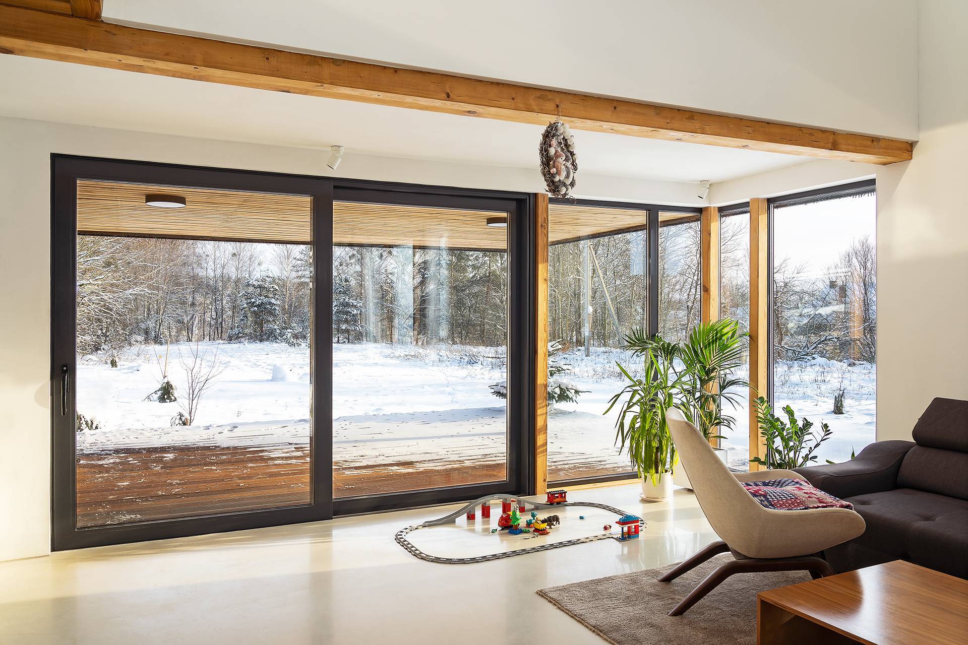 Раздвижной портал ALT SL160 , цвет RAL 7024, вид изнутри категория Портальные системы