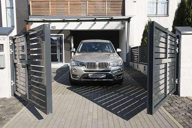 Распашные ворота серии Prestige, цвет антрацит категория Распашные ворота